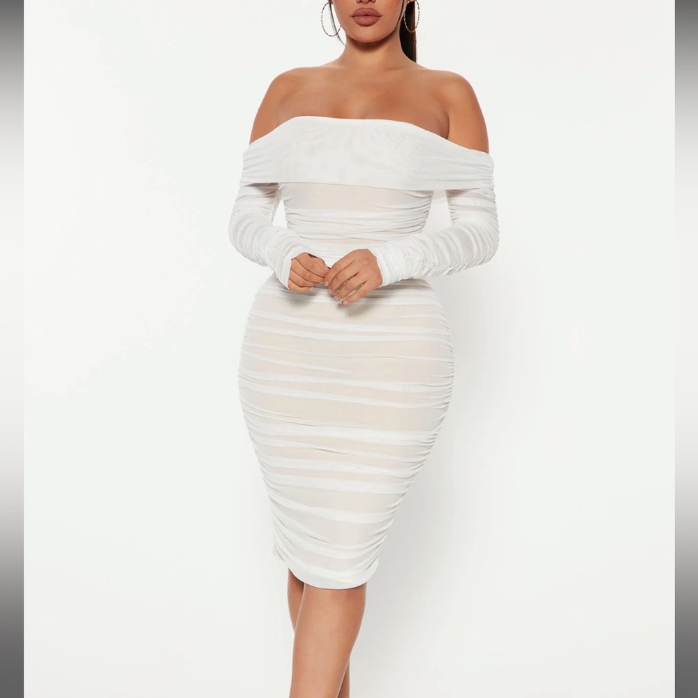 NEW NWT Ruched off-shoulder long sleeve ivory white midi dress Small